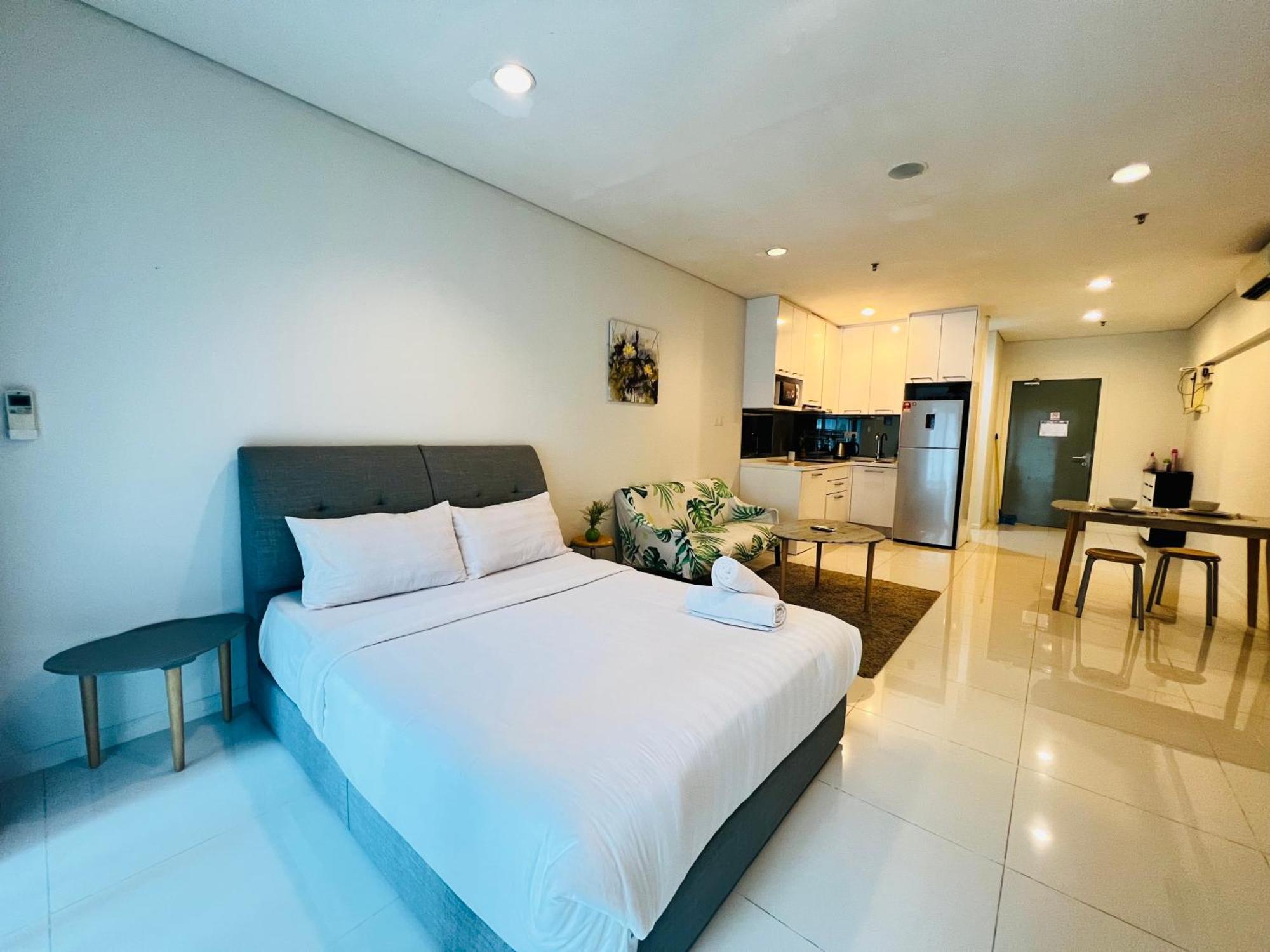 Mercu Summer Suites Klcc By Sweet Home Куала-Лумпур Екстер'єр фото