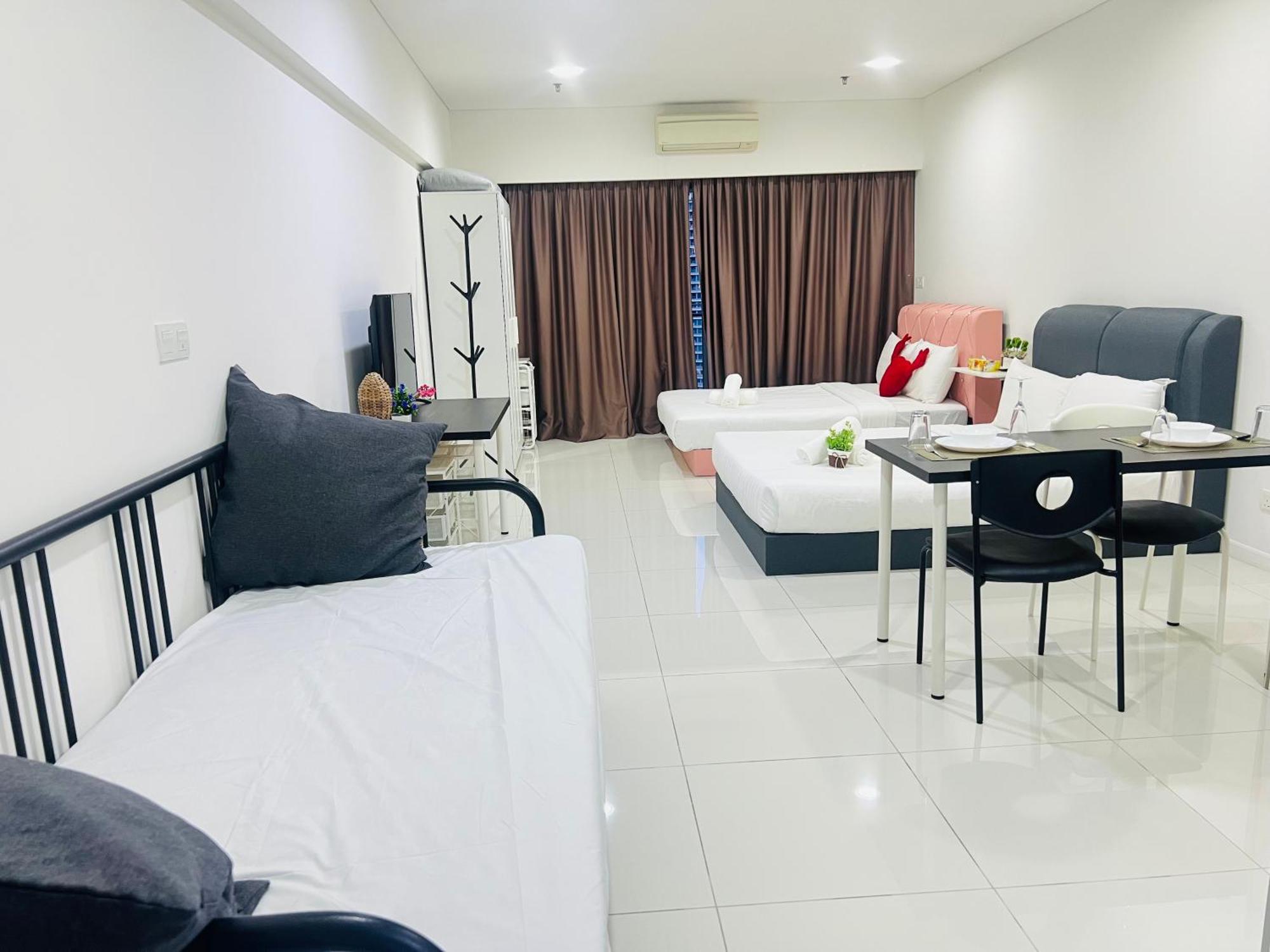 Mercu Summer Suites Klcc By Sweet Home Куала-Лумпур Екстер'єр фото