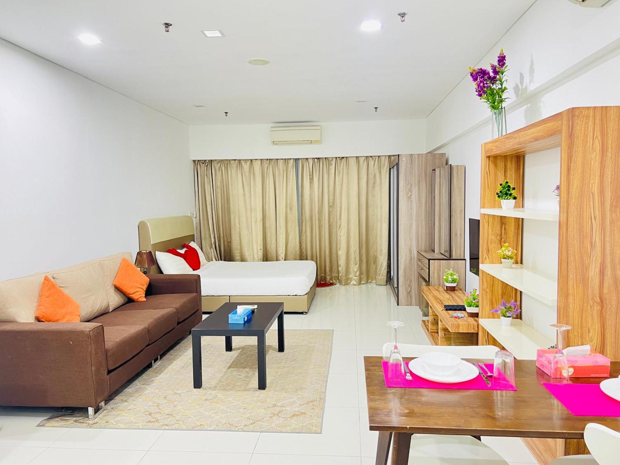Mercu Summer Suites Klcc By Sweet Home Куала-Лумпур Екстер'єр фото