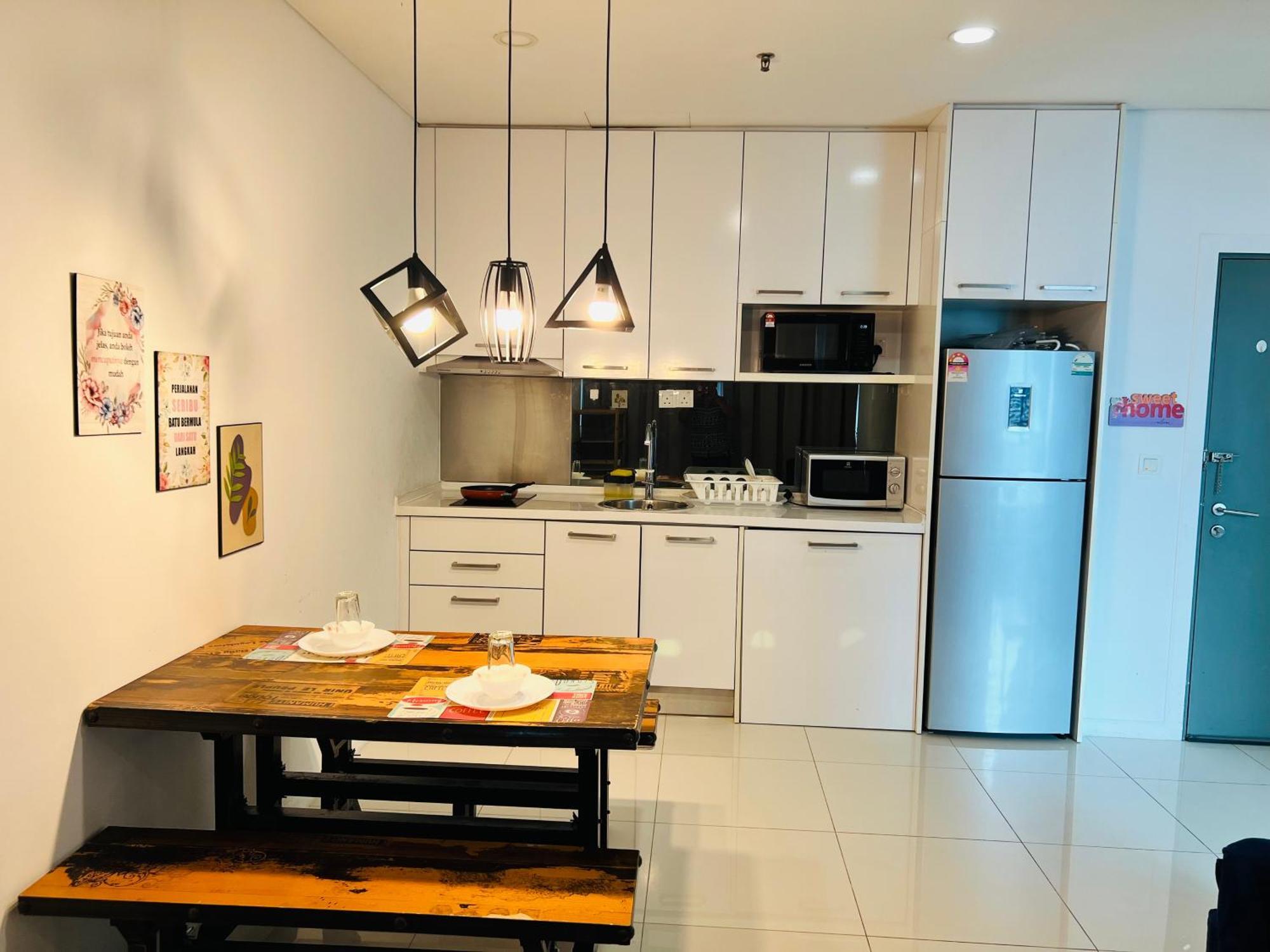 Mercu Summer Suites Klcc By Sweet Home Куала-Лумпур Екстер'єр фото